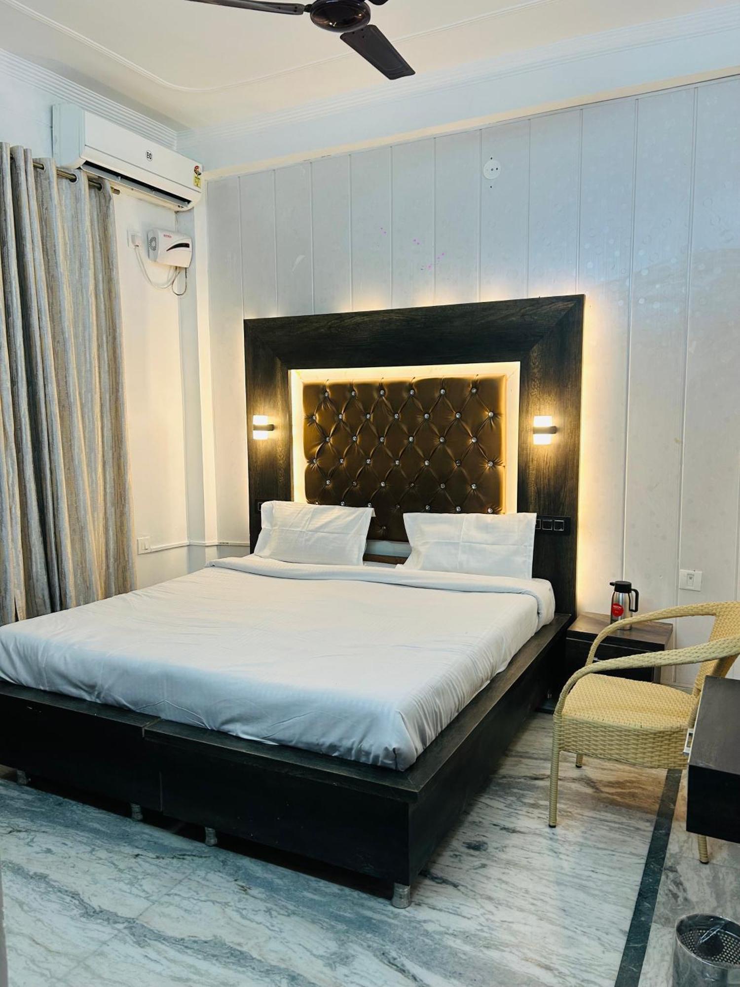 Maa Vaibhav Laxmi Guest House Rishīkesh Eksteriør billede